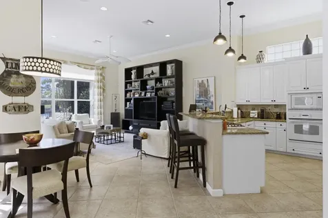 352 Vizcaya Drive Palm Beach Gardens FL 33418