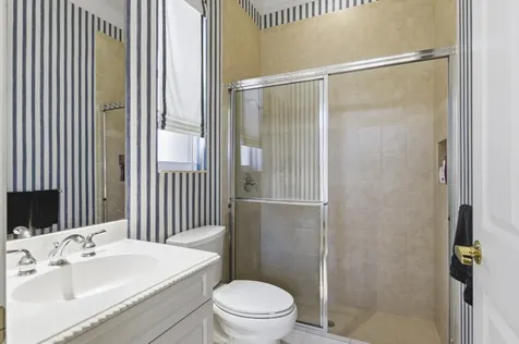 352 Vizcaya Drive Palm Beach Gardens FL 33418