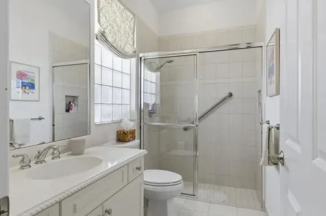 352 Vizcaya Drive Palm Beach Gardens FL 33418