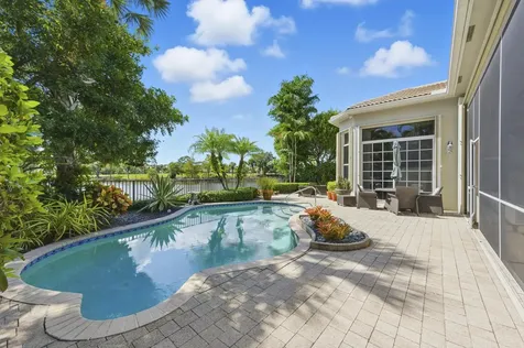 352 Vizcaya Drive Palm Beach Gardens FL 33418