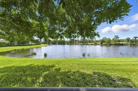 352 Vizcaya Drive Palm Beach Gardens FL 33418