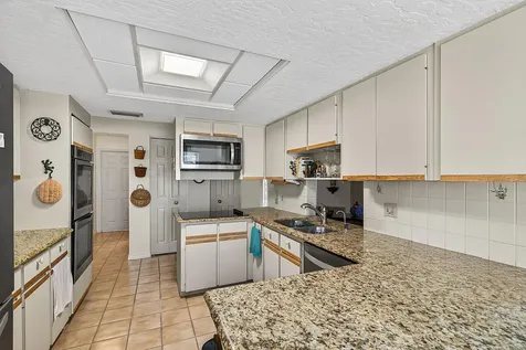 482 Arbor Street Sebastian FL 32958