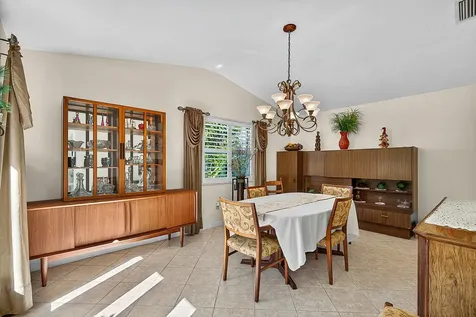 482 Arbor Street Sebastian FL 32958