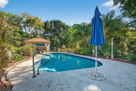 482 Arbor Street Sebastian FL 32958