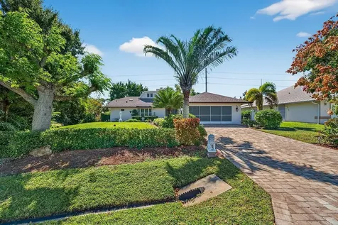 482 Arbor Street Sebastian FL 32958