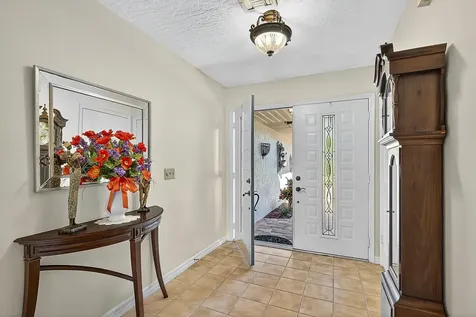 482 Arbor Street Sebastian FL 32958