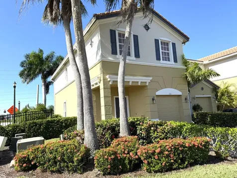 1153 Normandie Way Vero Beach FL 32960