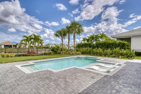 12462 Nautilus Circle Palm Beach Gardens FL 33412