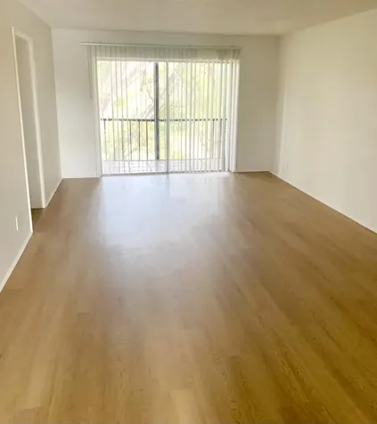 7911 N Colony Circle Tamarac FL 33321