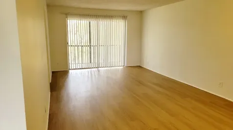 7911 N Colony Circle Tamarac FL 33321