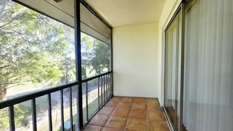 7911 N Colony Circle Tamarac FL 33321