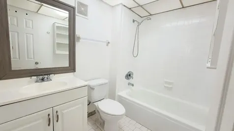7911 N Colony Circle Tamarac FL 33321