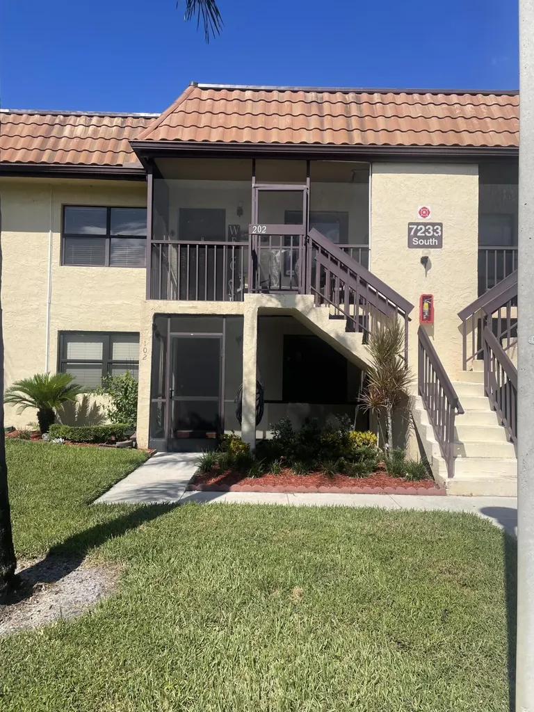 7233 Golf Colony Court Lake Worth FL 33467