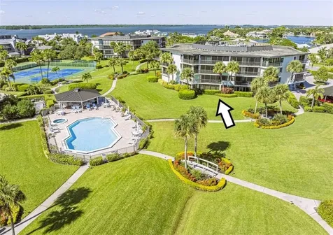 1821 Mooringline Drive Vero Beach FL 32963