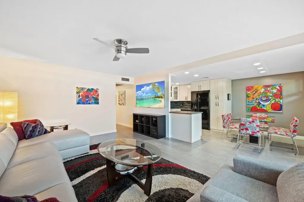 1009 Ventnor G Deerfield Beach FL 33442