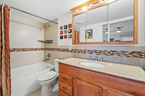 1009 Ventnor G Deerfield Beach FL 33442