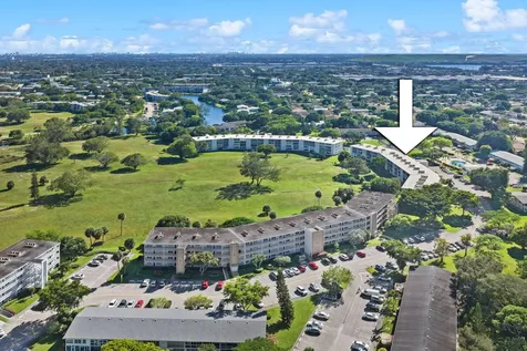 1009 Ventnor G Deerfield Beach FL 33442