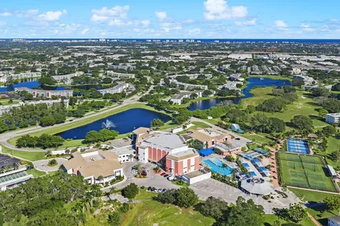 1009 Ventnor G Deerfield Beach FL 33442