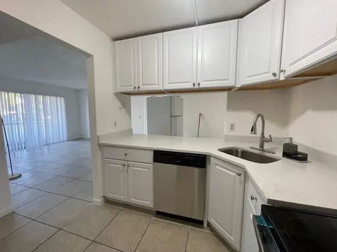 812 Sky Pine Way Greenacres FL 33415