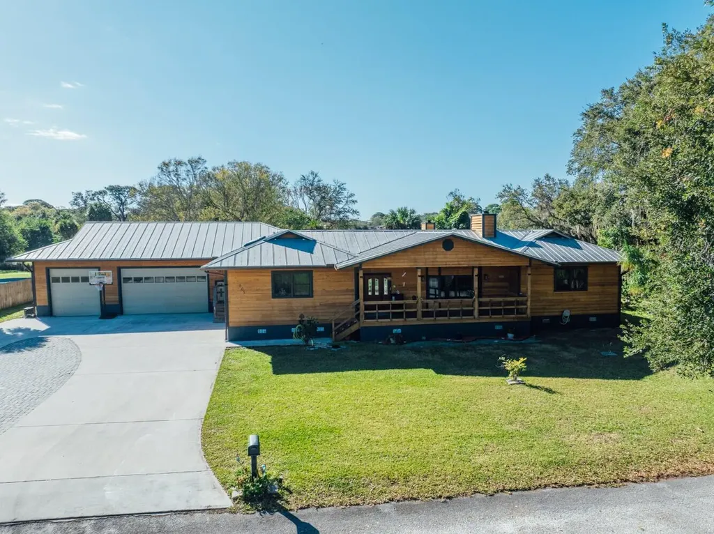 605 French Creek Lane Fort Pierce FL 34982
