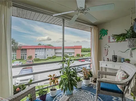 75 Royal Oak Court Vero Beach FL 32962