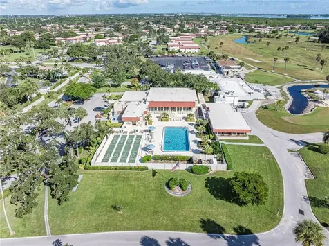 75 Royal Oak Court Vero Beach FL 32962