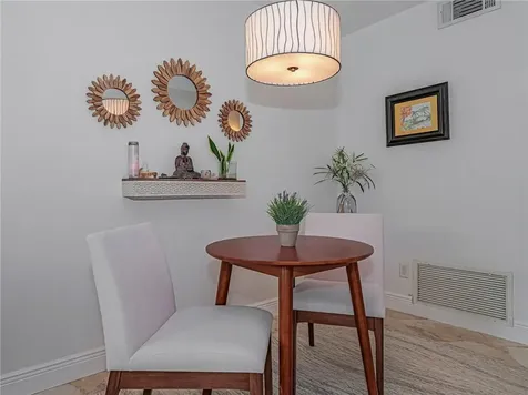 75 Royal Oak Court Vero Beach FL 32962