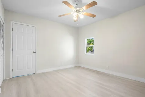 719 Briggs Street West Palm Beach FL 33405