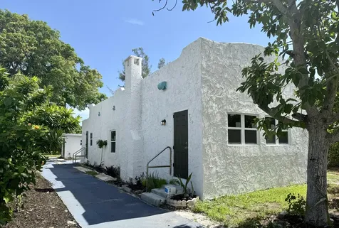 719 Briggs Street West Palm Beach FL 33405