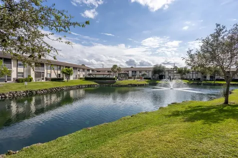 2423 Nw 89th Drive Coral Springs FL 33065