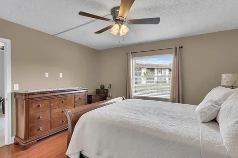 2423 Nw 89th Drive Coral Springs FL 33065