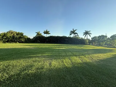 1009 Ne 18th Street Belle Glade FL 33430