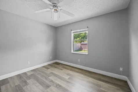 2230 Se Dill Lane Port Saint Lucie FL 34952