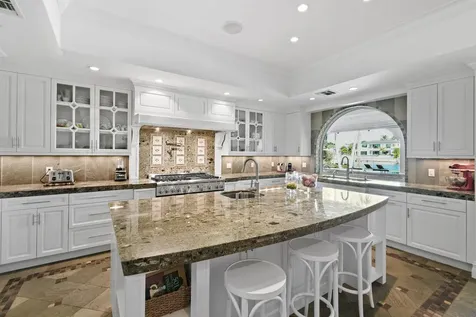 11932 S Edgewater Drive Palm Beach Gardens FL 33410