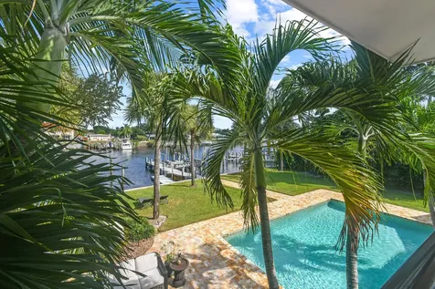 11932 S Edgewater Drive Palm Beach Gardens FL 33410