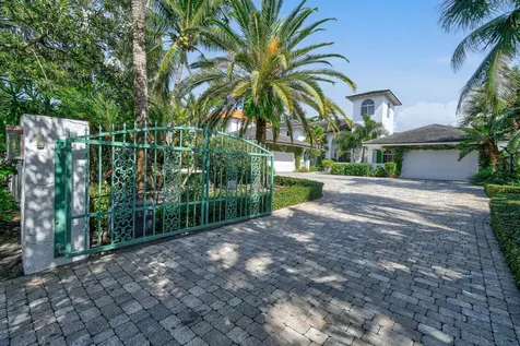 11932 S Edgewater Drive Palm Beach Gardens FL 33410