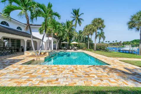 11932 S Edgewater Drive Palm Beach Gardens FL 33410