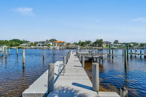 11932 S Edgewater Drive Palm Beach Gardens FL 33410