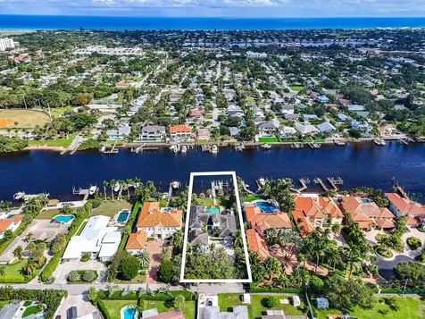 11932 S Edgewater Drive Palm Beach Gardens FL 33410