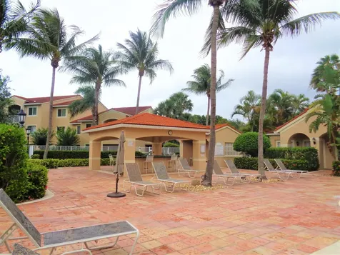 1650 N 42nd Circle Vero Beach FL 32967