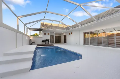 700 SW Great Exuma Cove Port Saint Lucie FL 34986