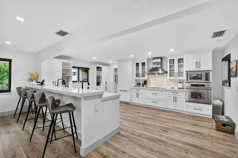 12 Leeward Circle Tequesta FL 33469