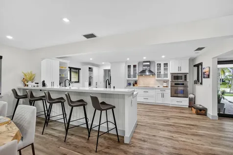 12 Leeward Circle Tequesta FL 33469