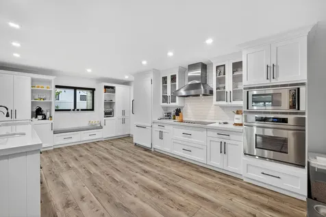 12 Leeward Circle Tequesta FL 33469