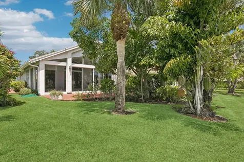 12921 Oak Knoll Drive Palm Beach Gardens FL 33418