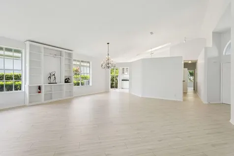 12921 Oak Knoll Drive Palm Beach Gardens FL 33418