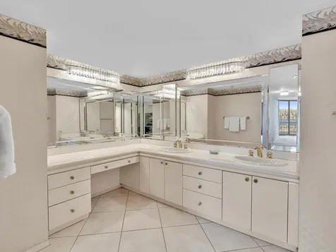 4740 S Ocean Boulevard Highland Beach FL 33487