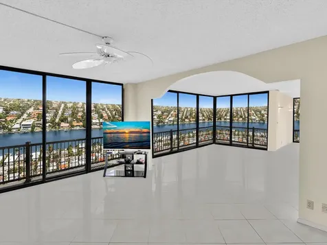 4740 S Ocean Boulevard Highland Beach FL 33487