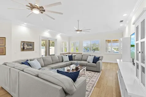 2821 Se North Lookout Boulevard Port Saint Lucie FL 34984
