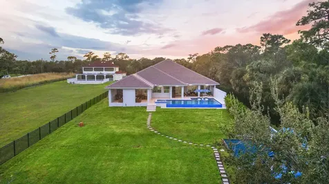 2821 Se North Lookout Boulevard Port Saint Lucie FL 34984